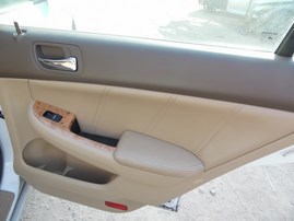 2004 HONDA ACCORD EX WHITE 4DR 3.0L AT A17641